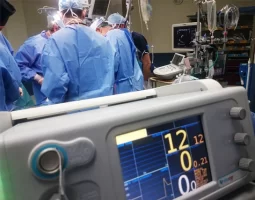 نوبت دهی اینترنتی بیمارستان چشم پزشکی نگاه​ | اسامی پزشکان + شماره تلفن