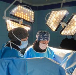 نسترن تیموریان – متخصص زنان و جراح زنان